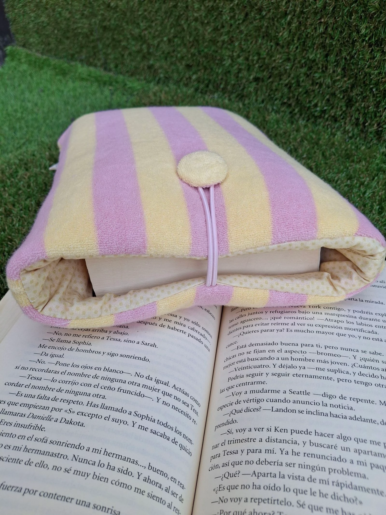 Célula para livro acolchoada feita à mão – photo 2